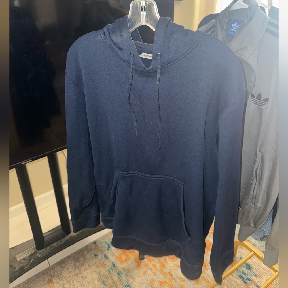 Warm Sweatshirt - Picture 5 of 5